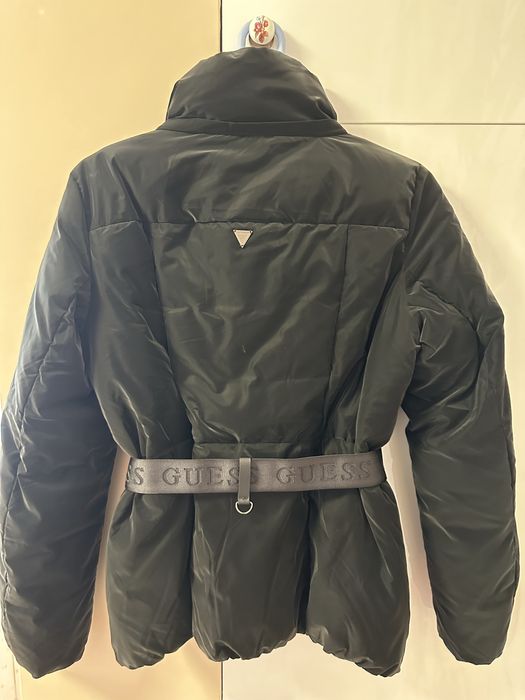 Яке с гъши пух зимно Guess
