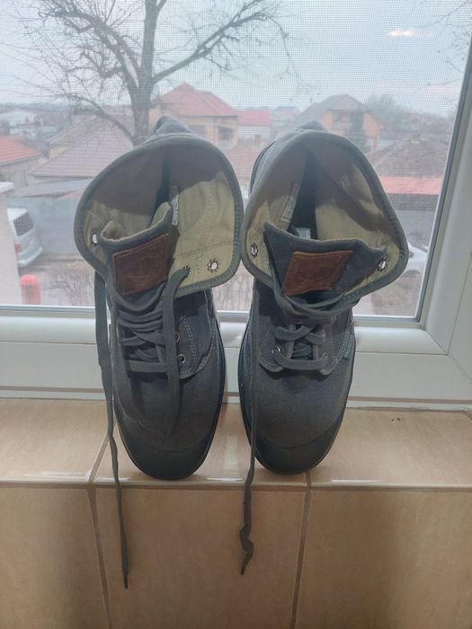 Vand bascheți Palladium