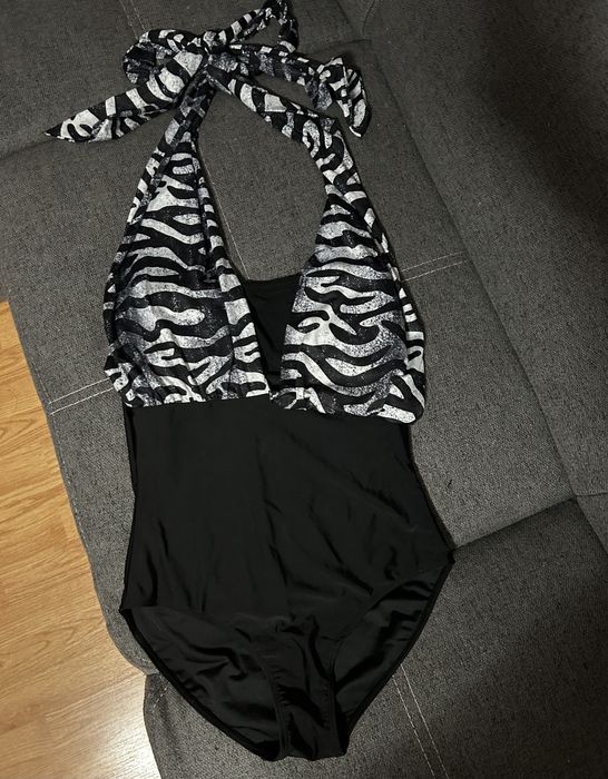 Costum de baie Intreg