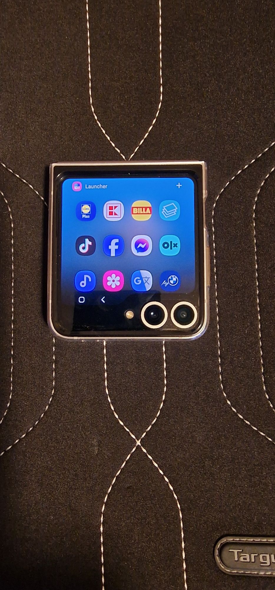 Samsung galaxy z flip 6 12/256 gb