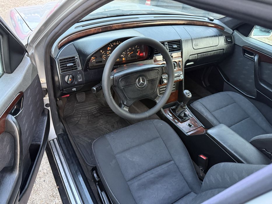 Mercedes C220*An 1996*2.2 Motorina*RATE*