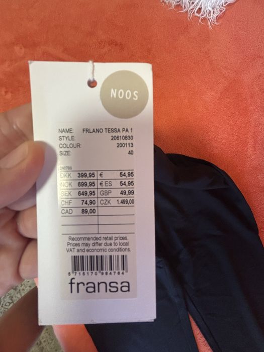 Pantaloni dama Fransa