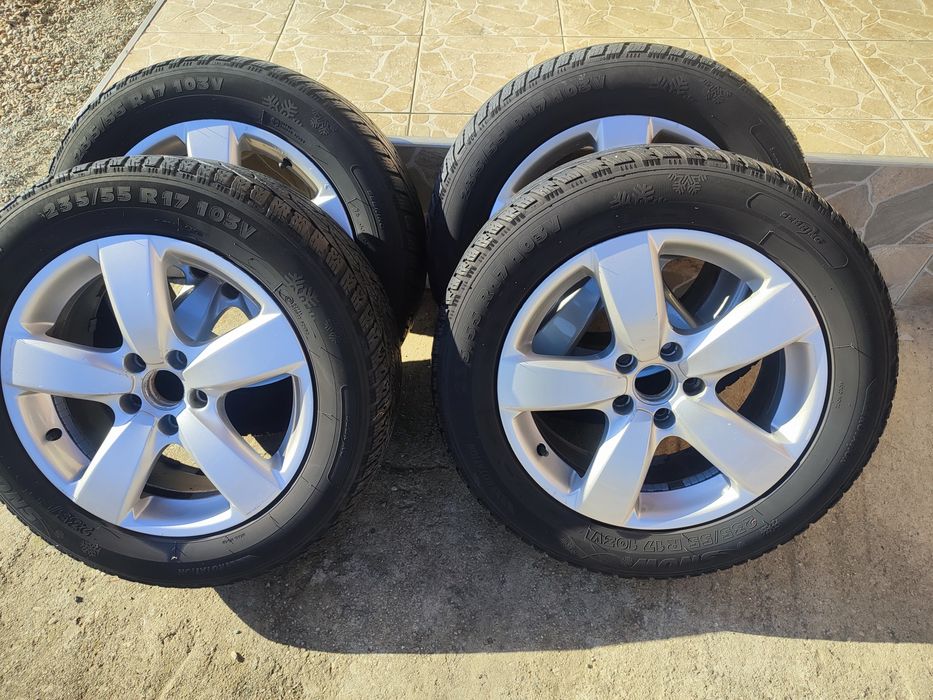 Jante aliaj vw Tiguan 17 cauciucuri iarna