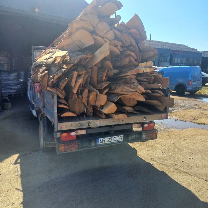 Lemne de foc margini la legatura fag și stejar