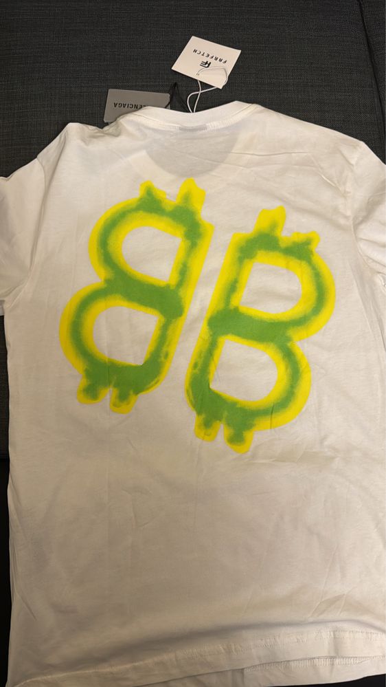 Мъжка тениска Balenciaga