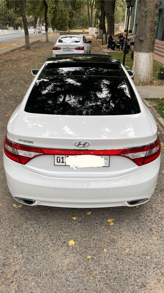 Hyundai azera crandeur 2012 FULL