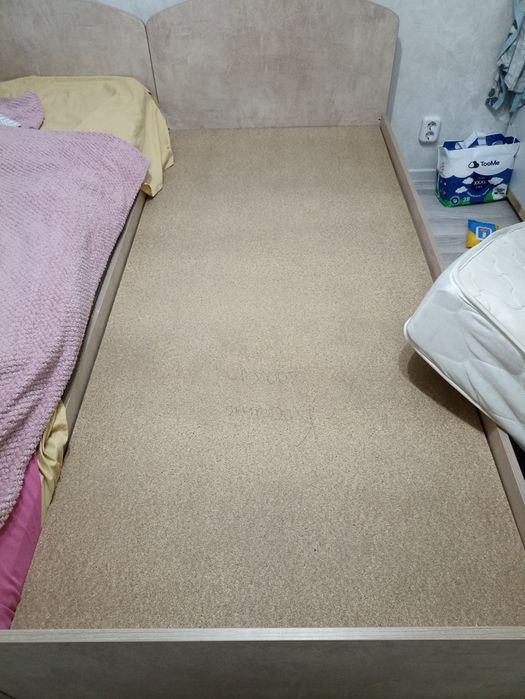 Кровать продам 200*90 размер