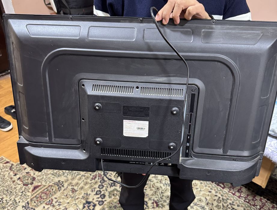 Rosso 32 talik yangi turibdi smart emas aybi yoq