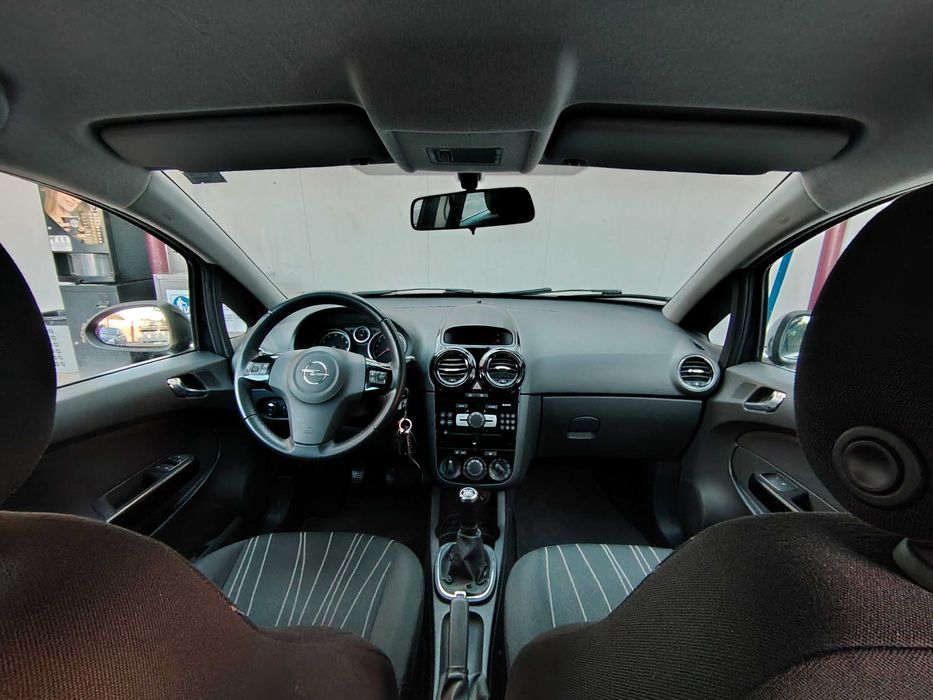 Opel Corsa Benzina euro 5, 136.700 km prov. Germania nr valabile