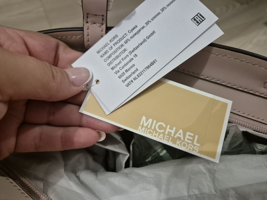 Geanta Michael Kors Jet Set Medium noua, originala. Culoare roz pudra.