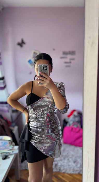 Официална рокля с пайети