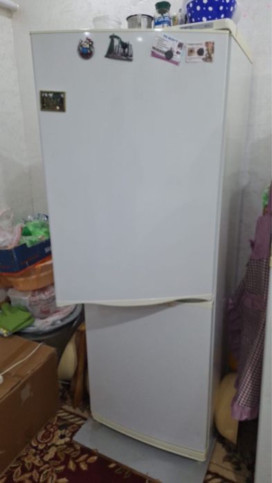 Продам холодильник