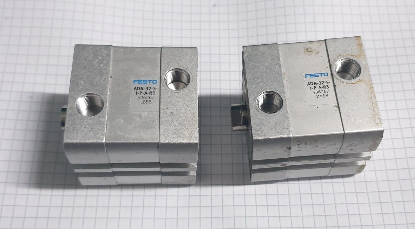 Cilindru piston pneumatic Festo