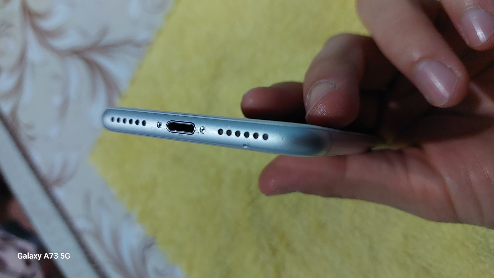 Sotiladi IPhone 8