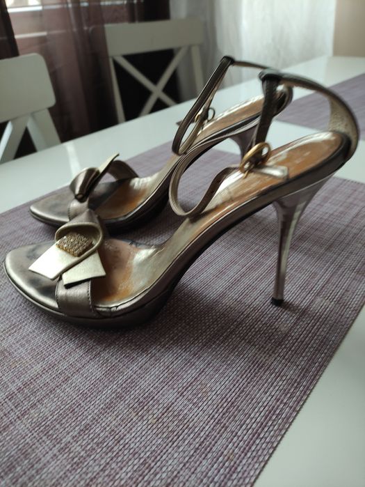 Сандали- естествена кожа