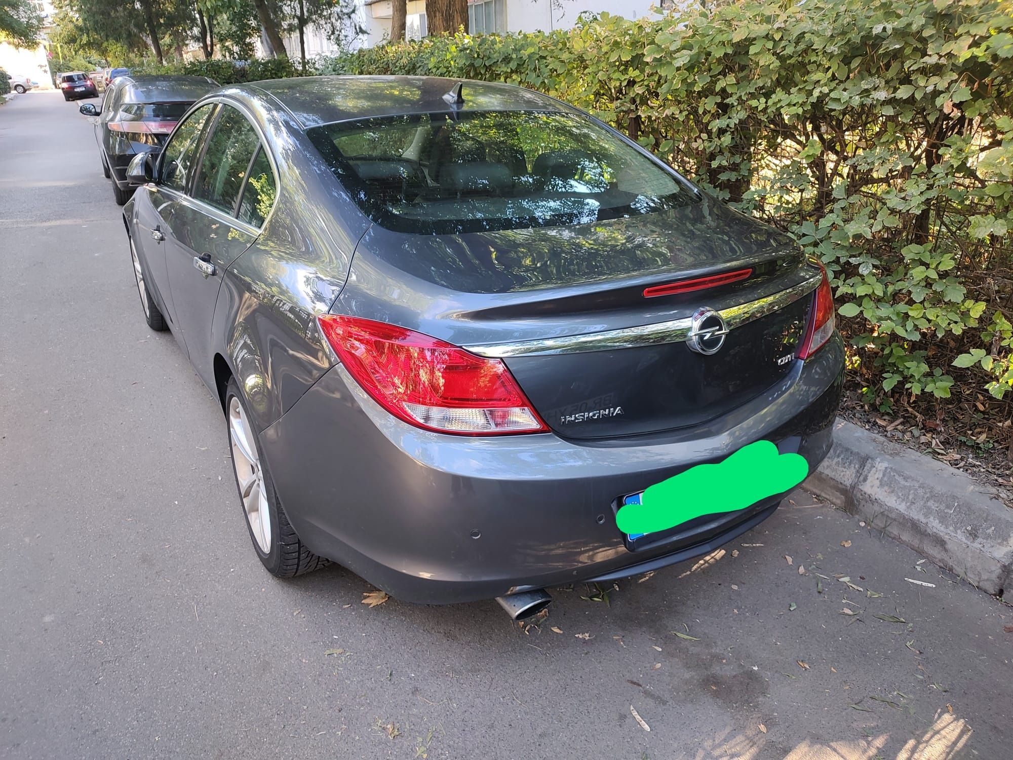 Vând Opel insignia