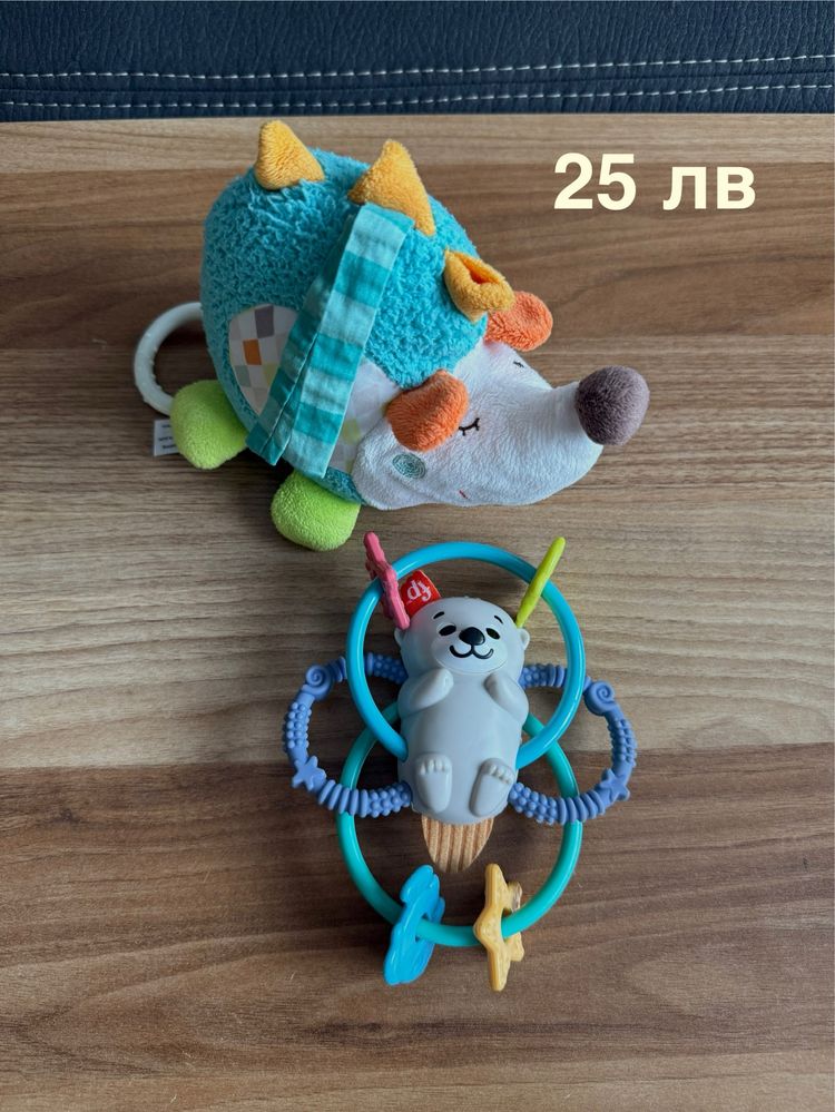 Лот дървени играчки Монтесори и други лотове с играчки