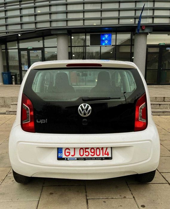 Volkswagen UP 2015