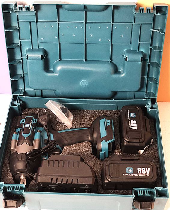 Cheie de impact SUPAMASTER 1000Nm, 88V, 2x baterii