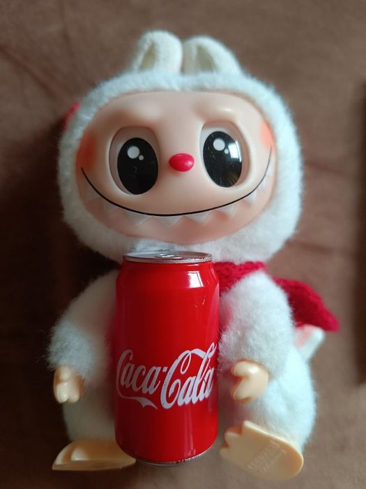 Лабубу Кока-кола
