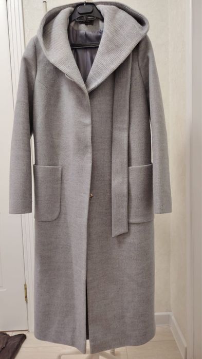 Продам пальто 44-46 размера, М