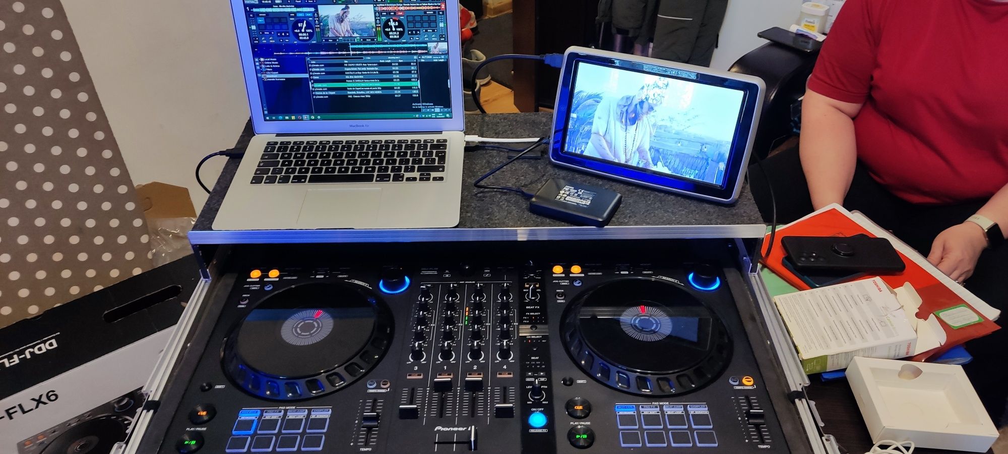 Dj. Alex , maestrul evenimentelor de neuitat.