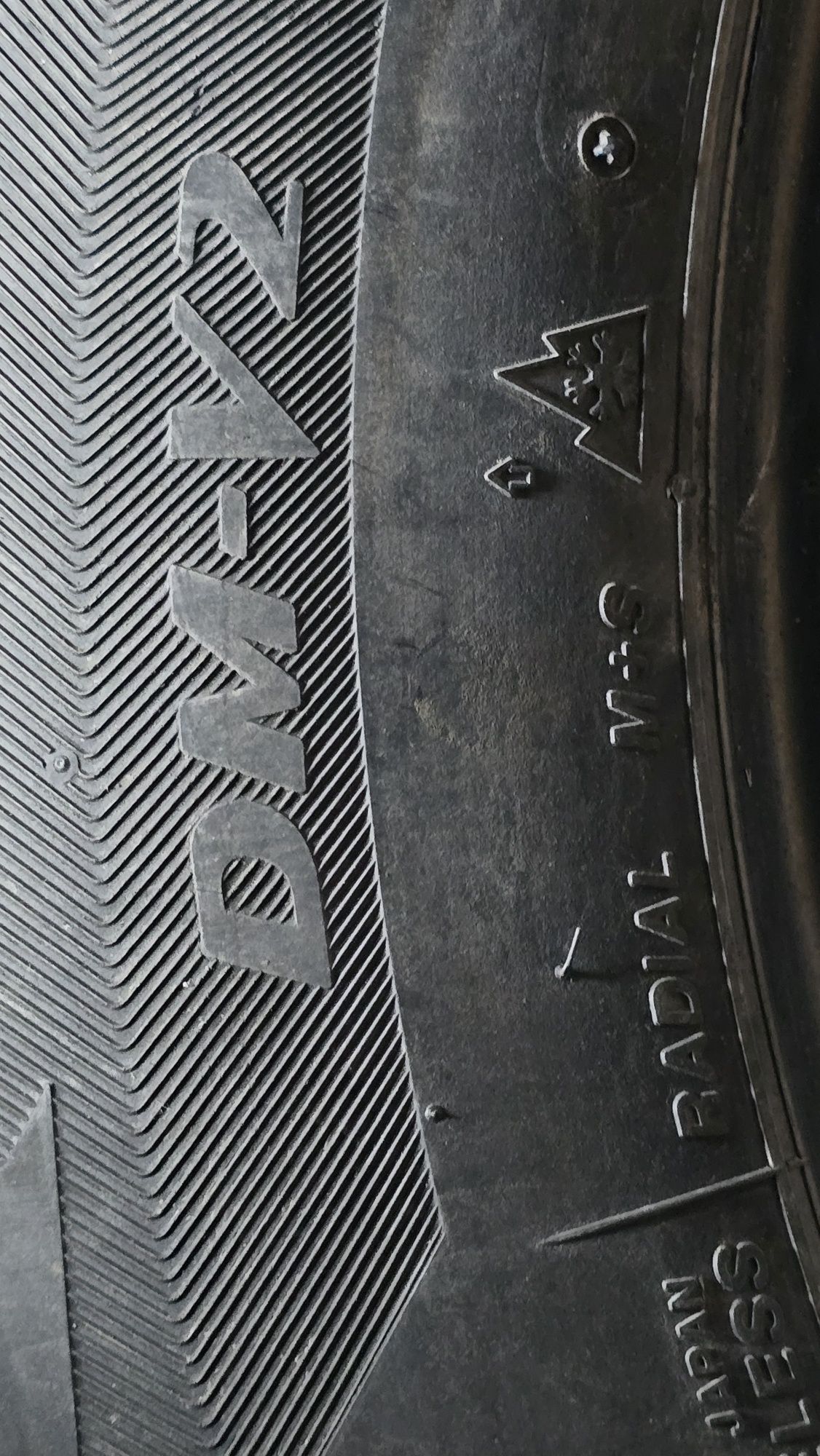 Шины зимние R18 225/65