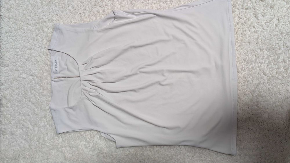 Calvin Klein - потници, тениски