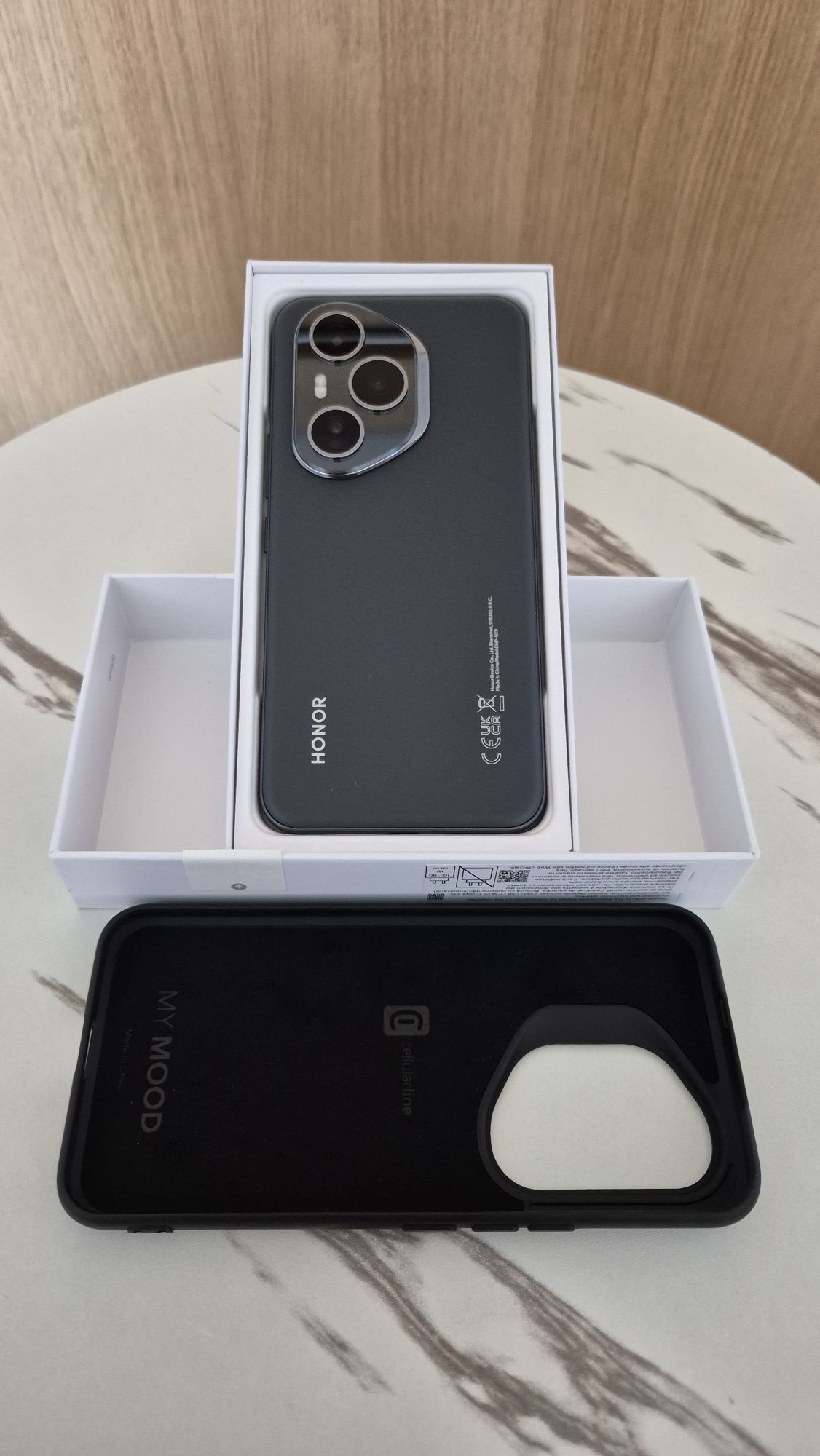 Honor 400 pro закупен на 12.09.2025 (с гаранция)