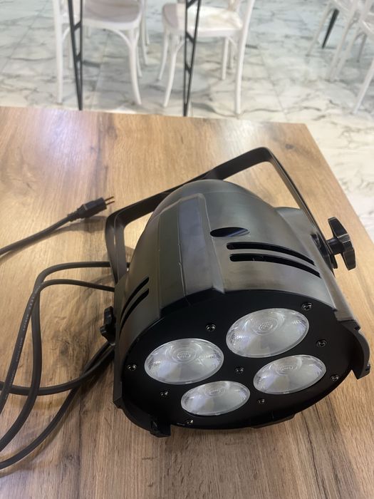 Лед фонар новый.