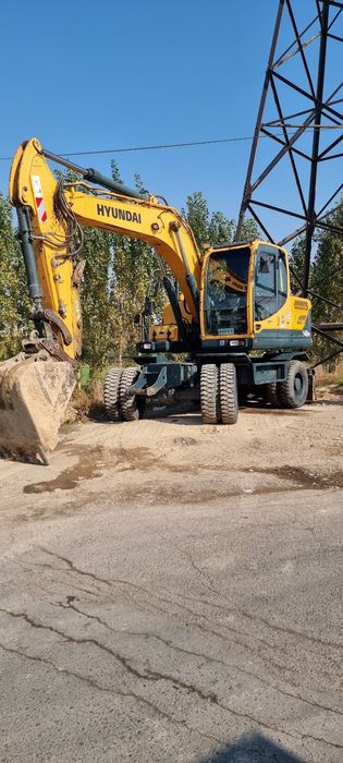 Hyundai 140                         .