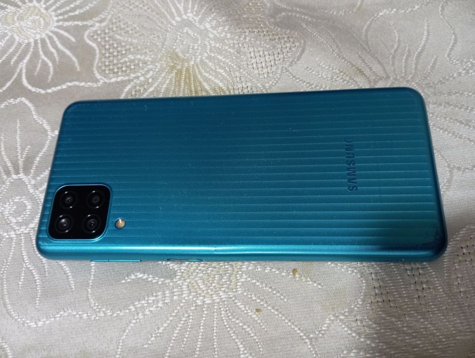 Срочно сотилади Galaxy M 12