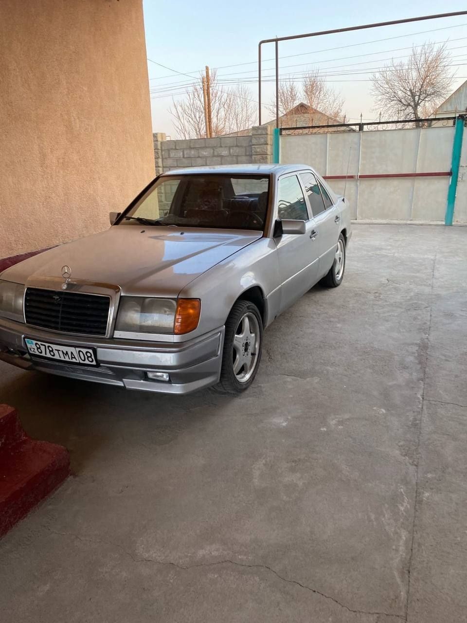 Мерседес w124 w210 w140 w202 w190 крыло дверь каропка диски амг бампер