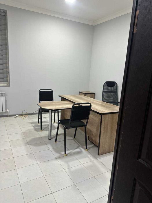 М.Улугбек. Сдам в аренду фармацевтический склад площадью 611кв.м.