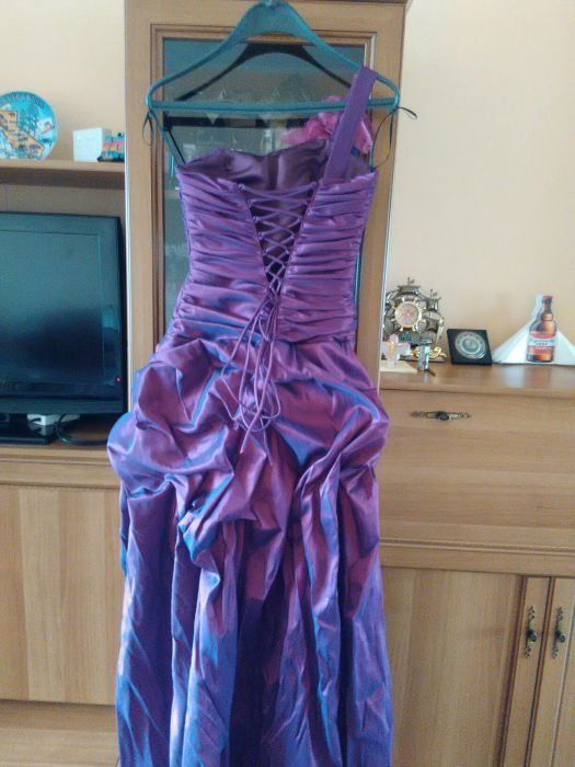 Бална рокля официална