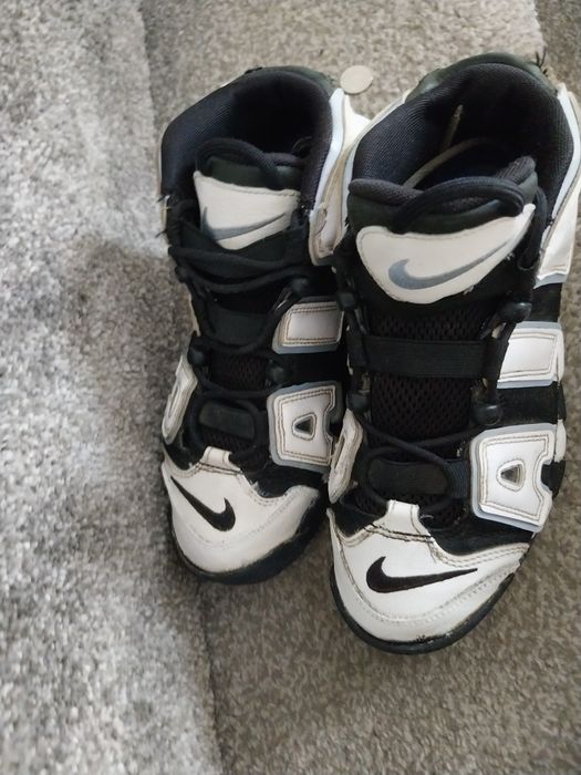 Uptempo nike negru/alb unisex