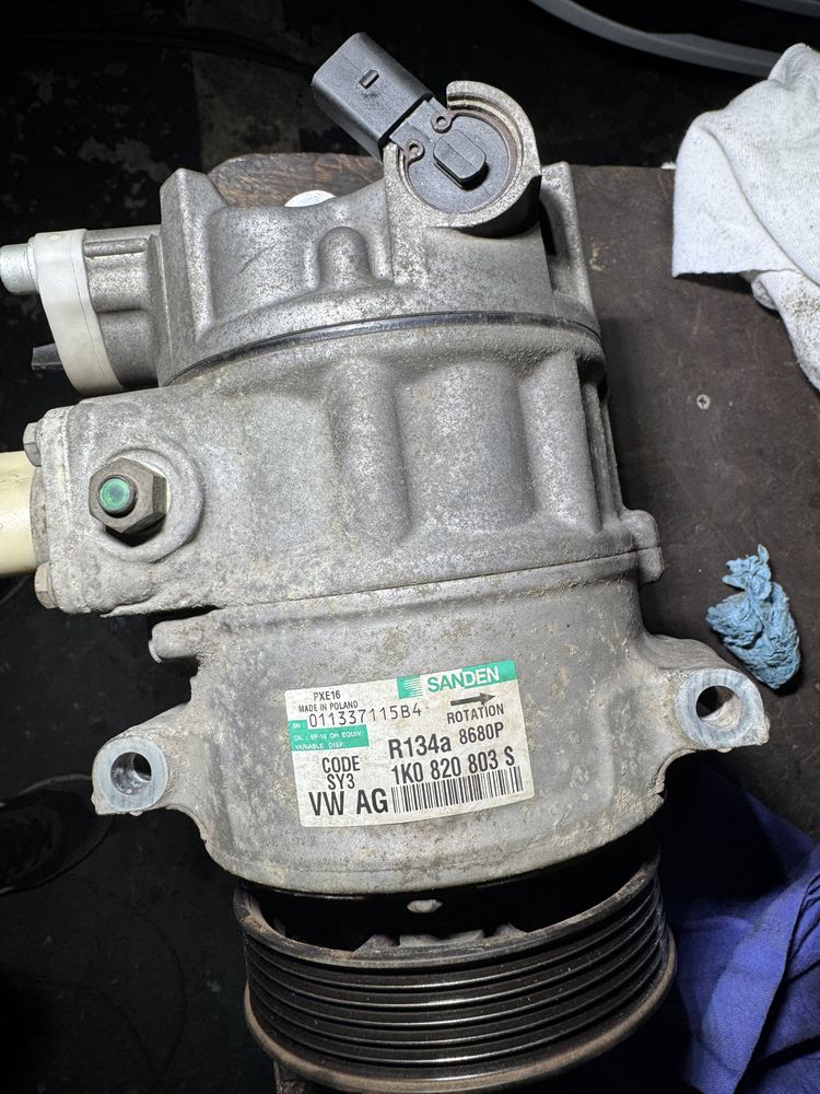 Compresor ac passat B6 1K0820803S