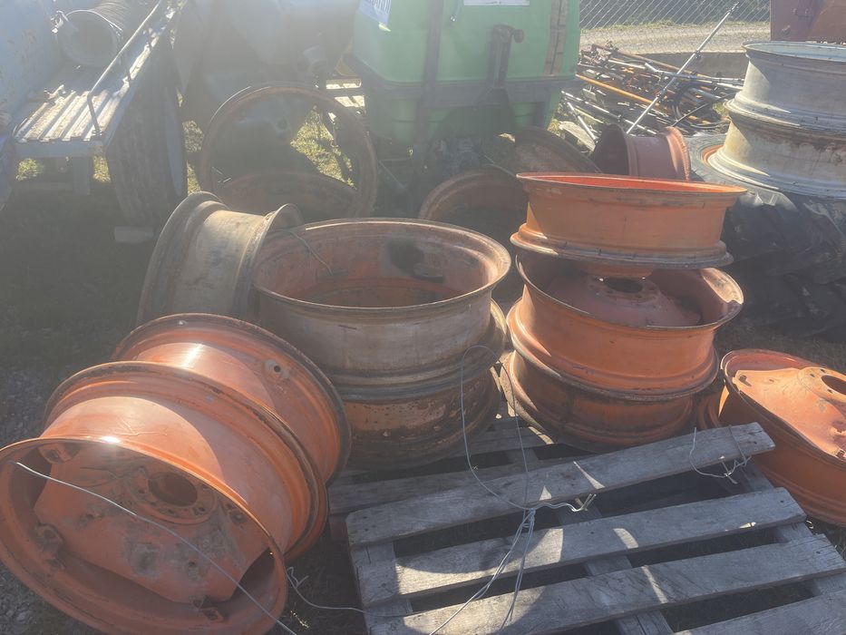 Jeanta de tractor r 28 si piese