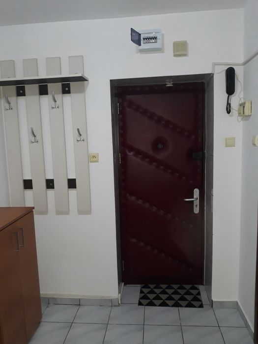 B-dul Brasov stradal , apropiere Metrou, vav. Piata Moghioros 

Propri