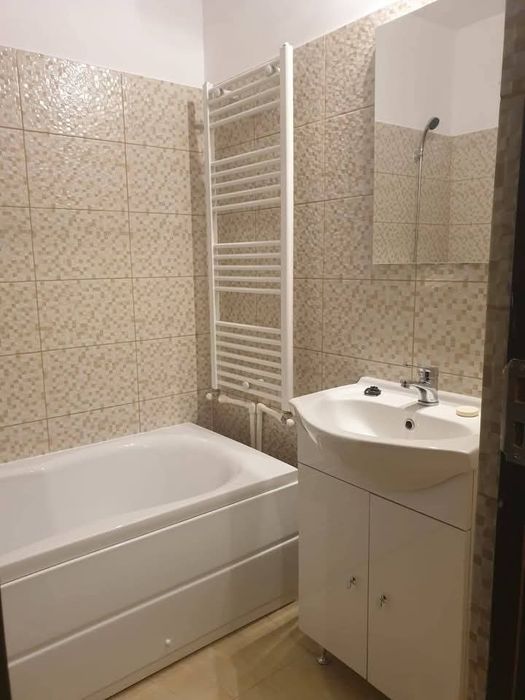 Inchiriez garsoniera regim hotelier