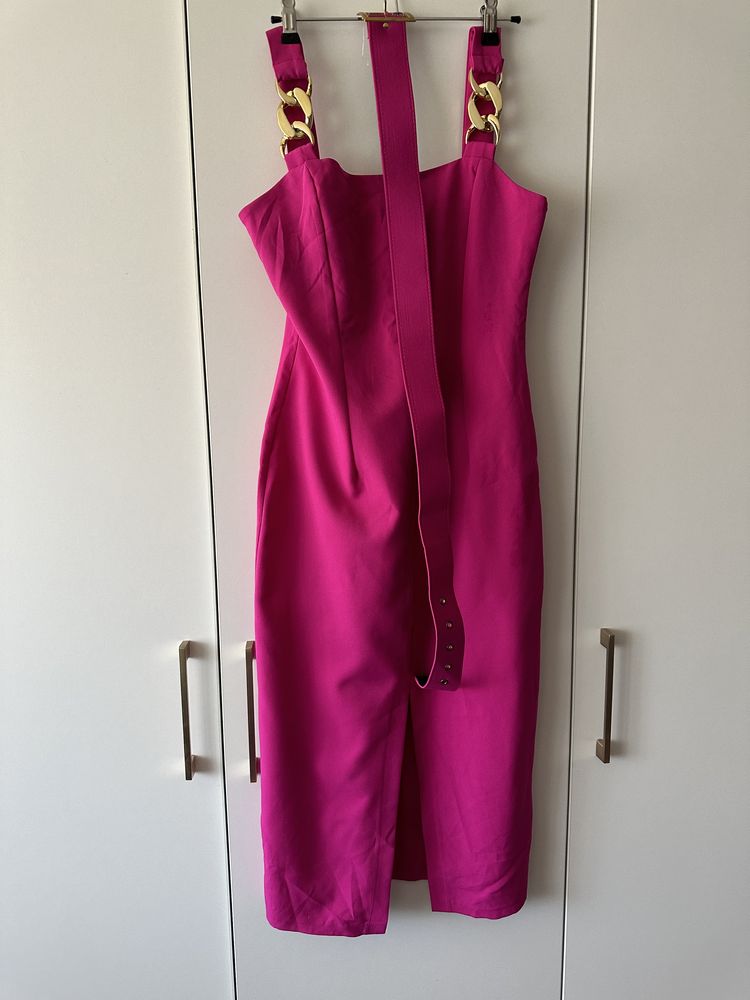 Rochie fucsia noua