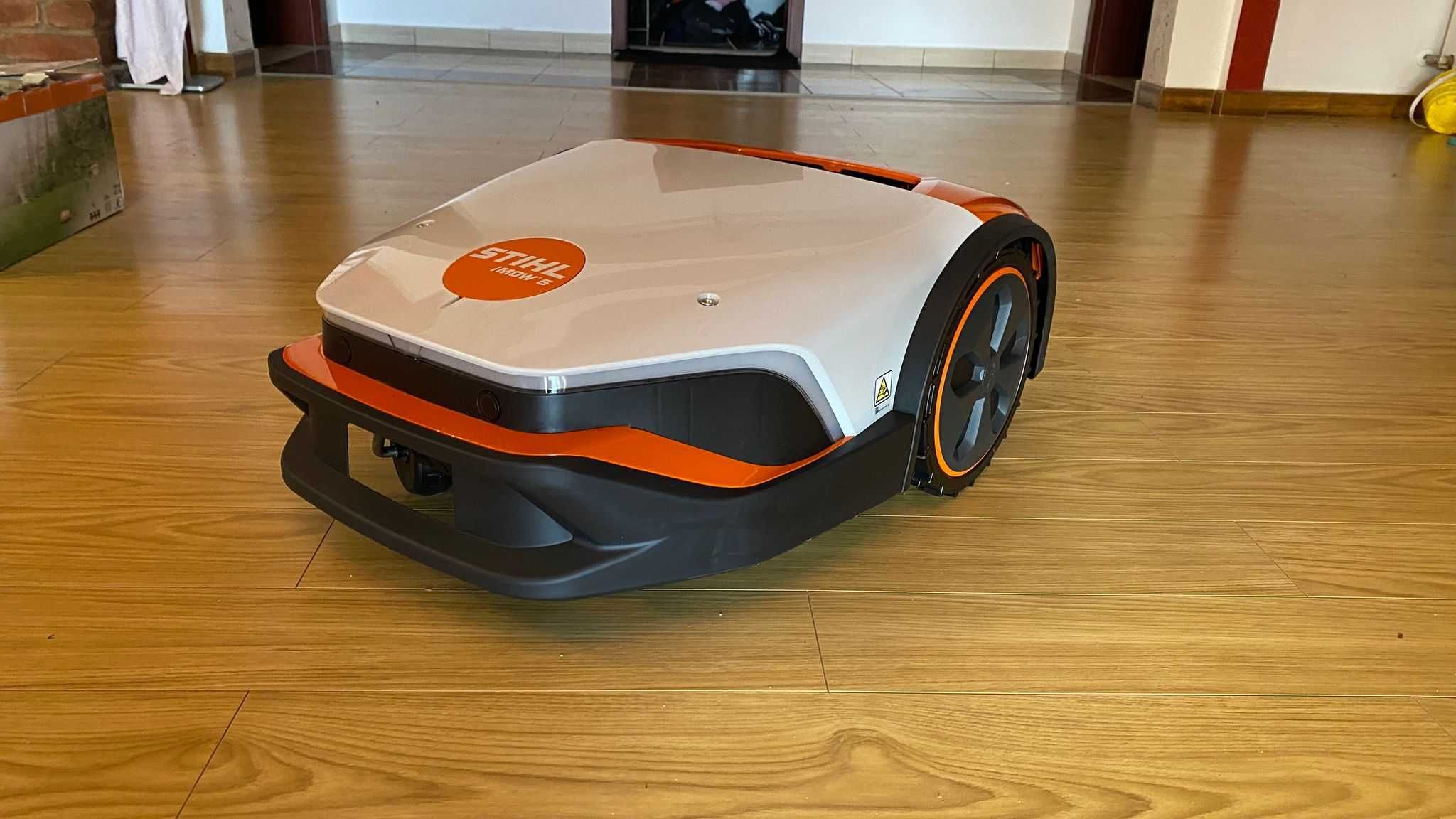 STIHL IMOW 5 - Pachet complet robot de tuns gazonul