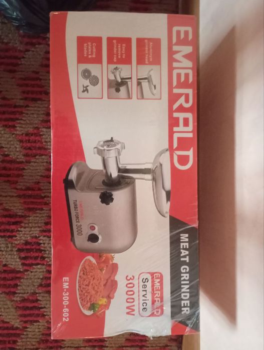 Продается мясорубка