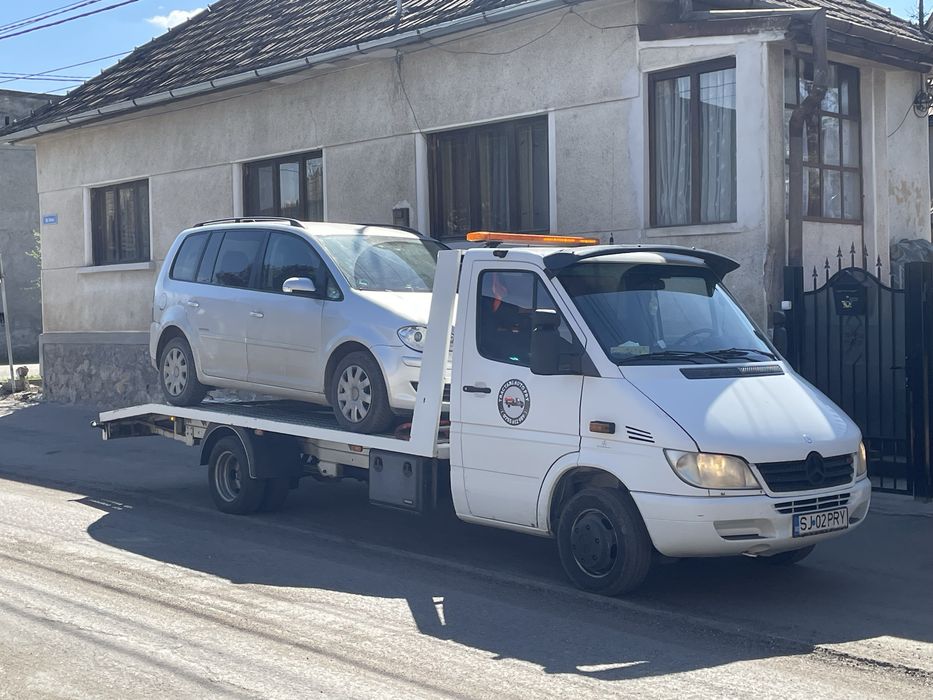 Tractari auto si utilaje 24/7