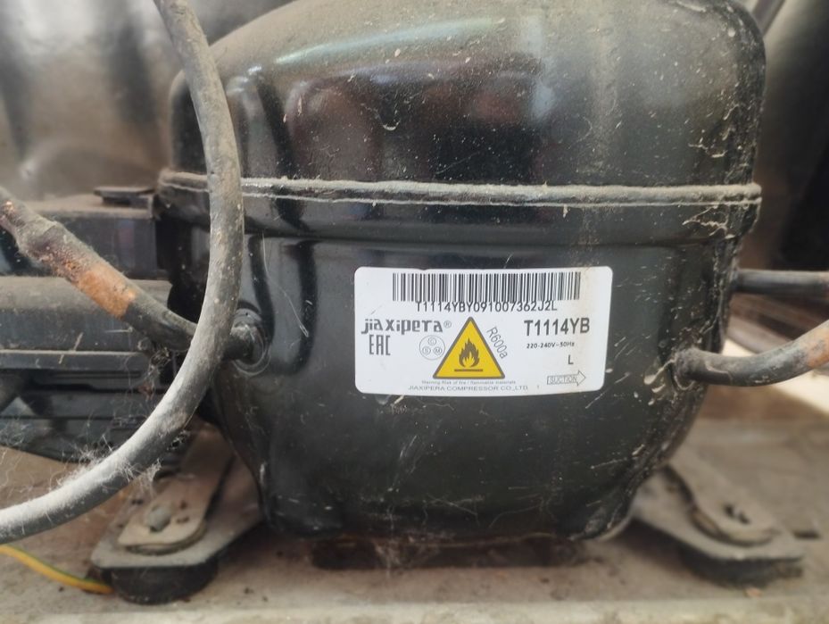 Холодильник ATLANT ХМ-4009, 2-камерный б/у, нижняя морозилка, новый ко