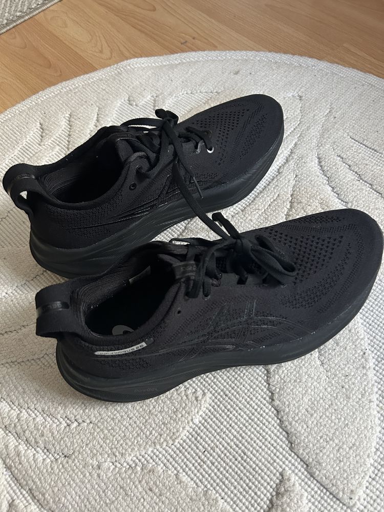 ASICS GEL- nimbus 26