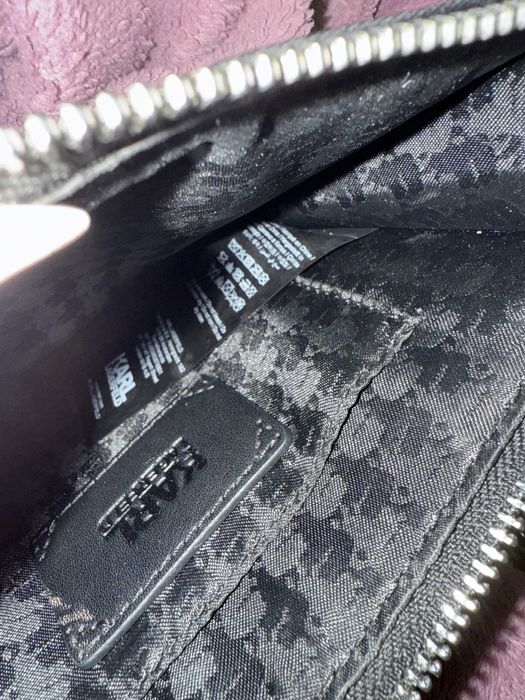 Karl lagerfeld чанта