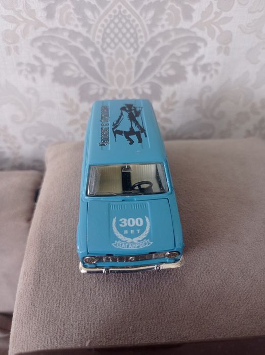 Модель ВАЗ юбилейная СССР