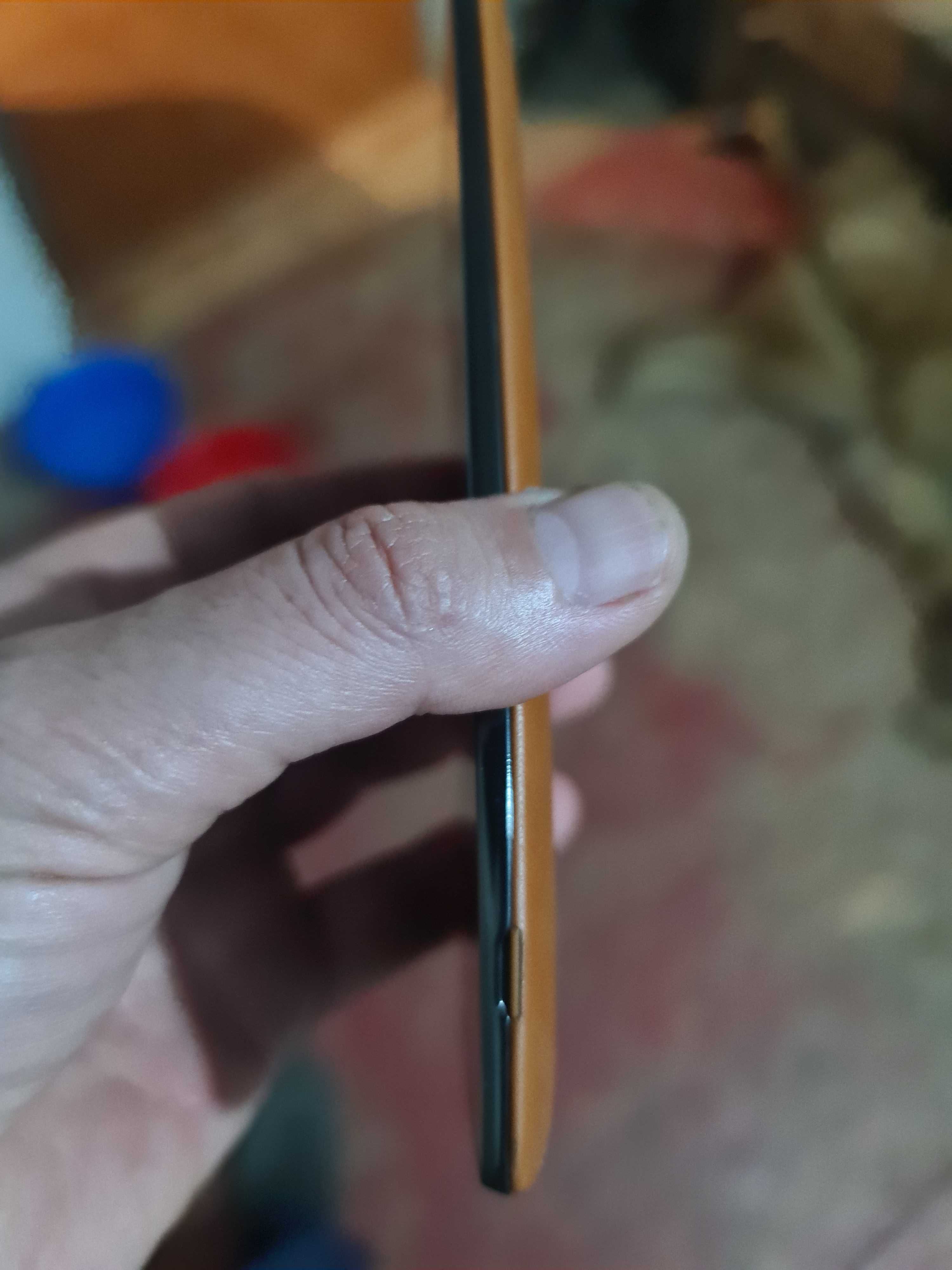 Lg G4 не включается