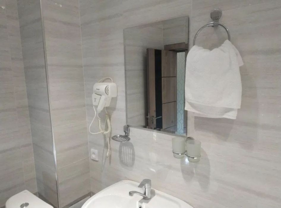 1комнатная в центре. Абая. WI-FI